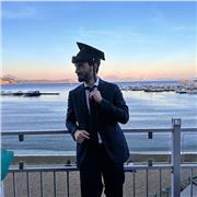 Laureato in Legge, tengo ripetizioni per elementari , medie e superiori